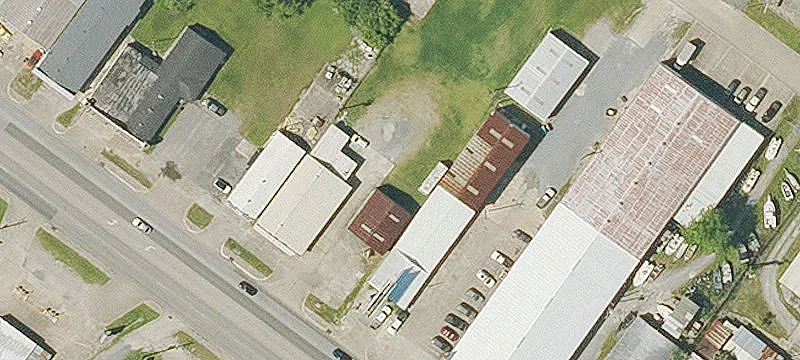 6815 Hwy 182nd E