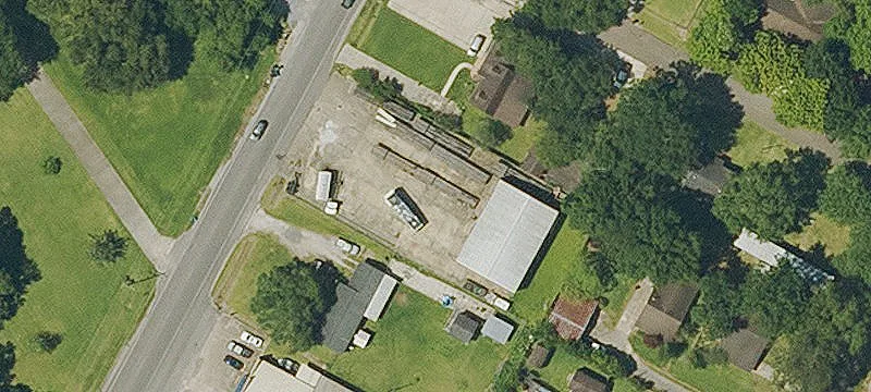 2618 Hwy 182nd E
