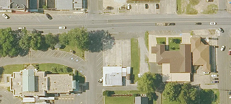 401 Main St