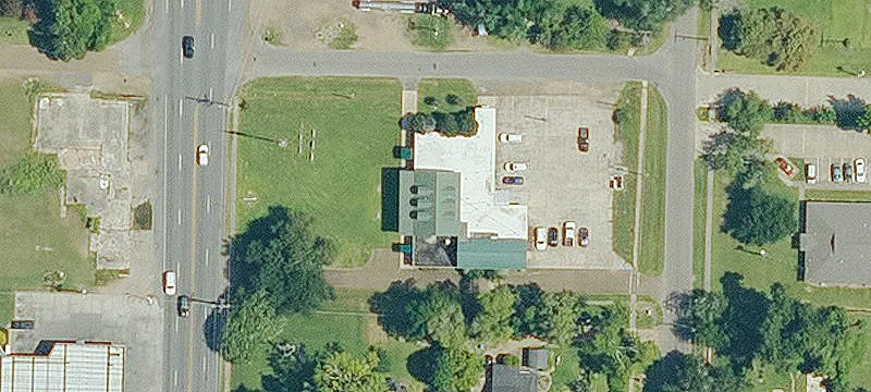 609 Ee Wallace N Blvd