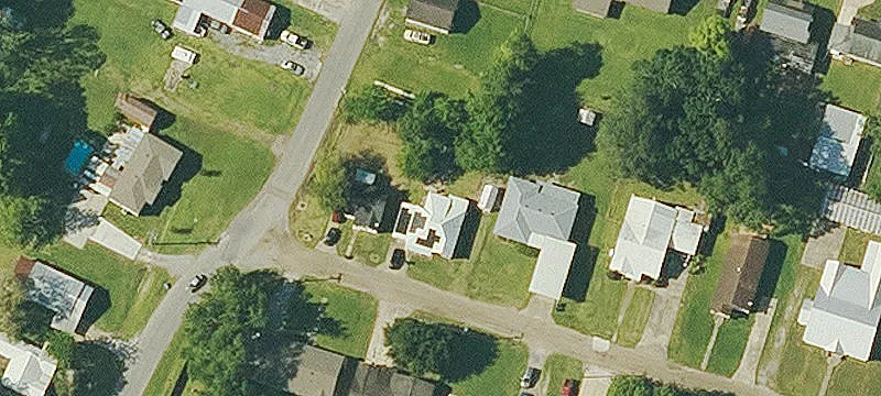412 Sanders St