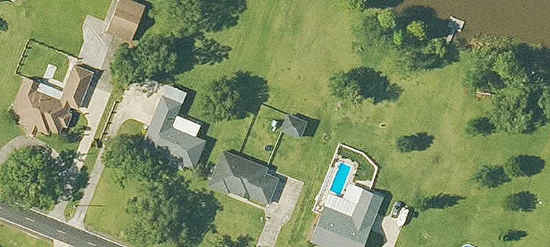 10700 Hwy 182