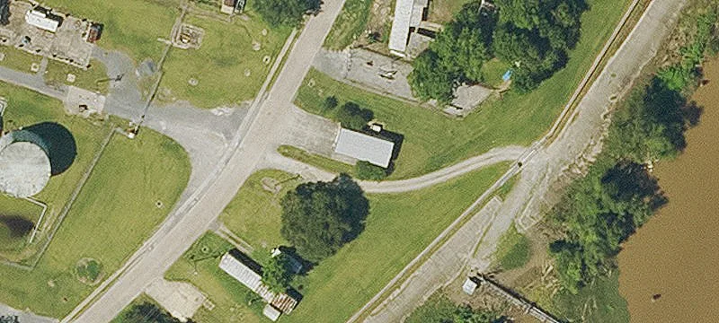 1842 Riv Rd