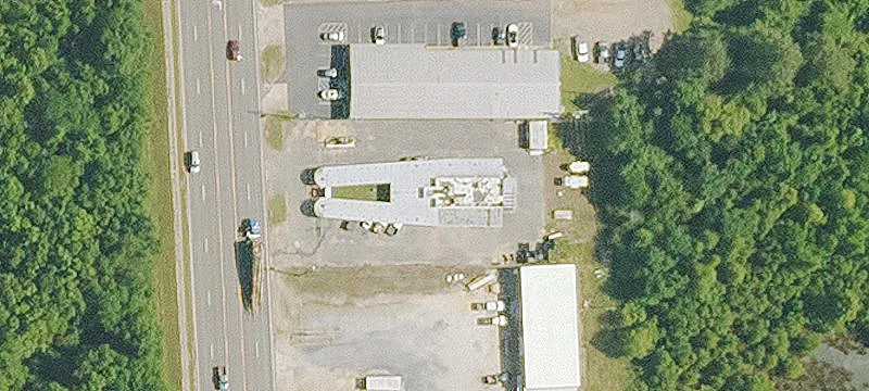 880 Pershing Hwy