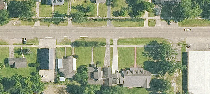 413 Main St
