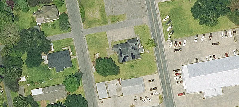 329 New Rds St