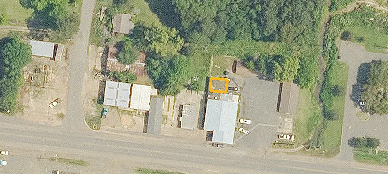 1137 Main St