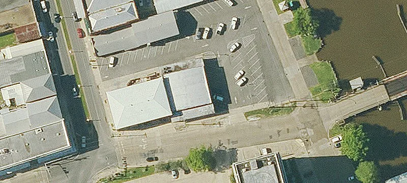 110 Willow St