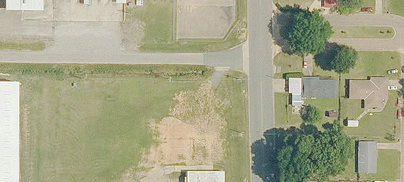 110 Robertson Dr