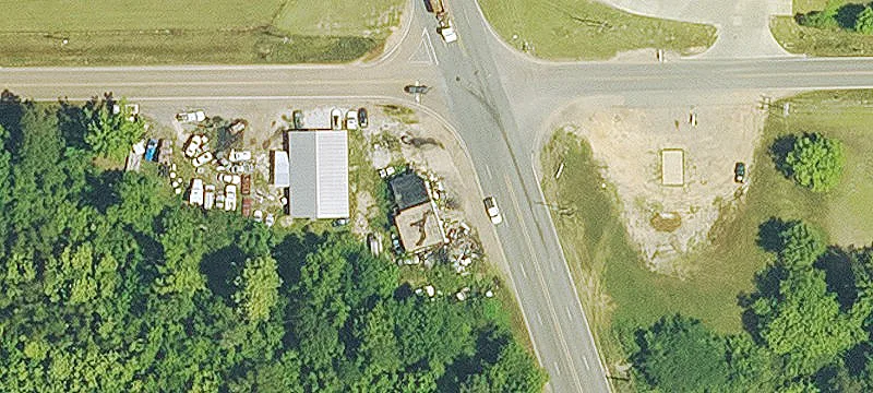 21596 Hwy 371