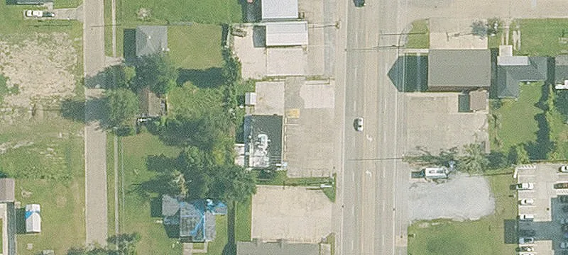 1115 Sampson St