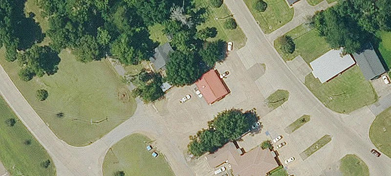 704 Chisum St