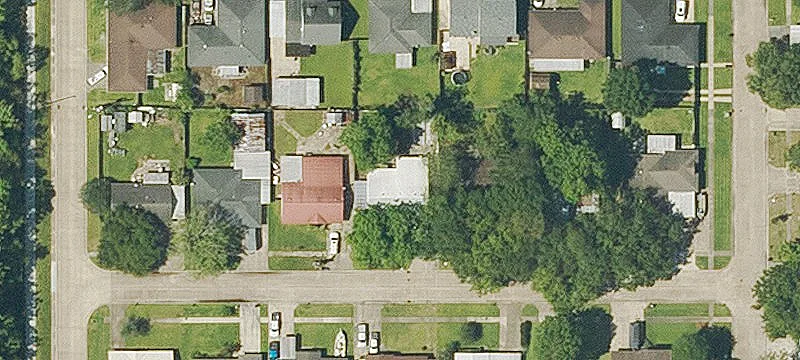 3013 Helen Dr