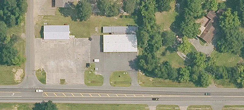 1952 Hwy 190th W