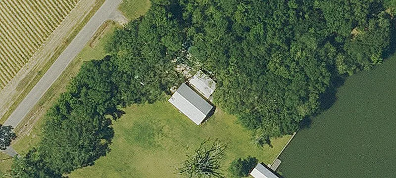 1032 Victoria Riverside Rd