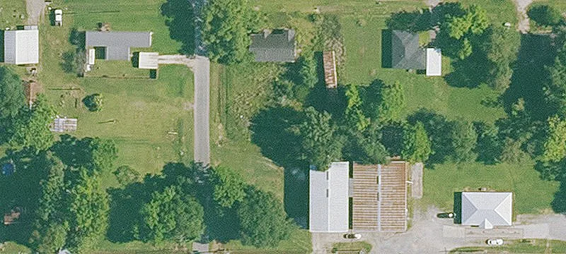 706 Yoakum St
