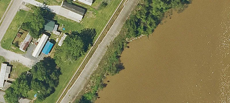 1910 Riv Rd