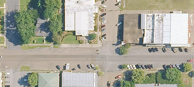 200 Main St
