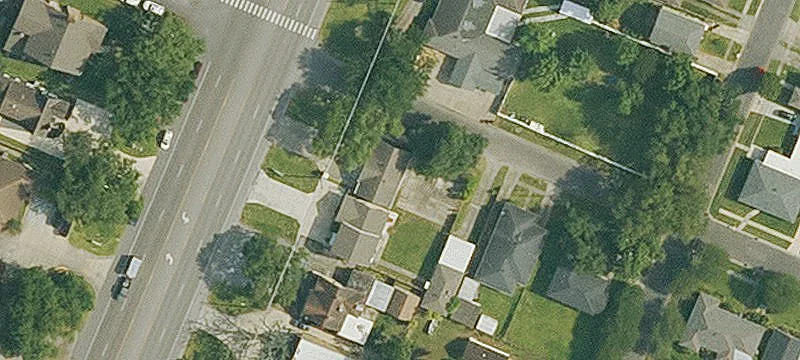 2223 Paris Rd