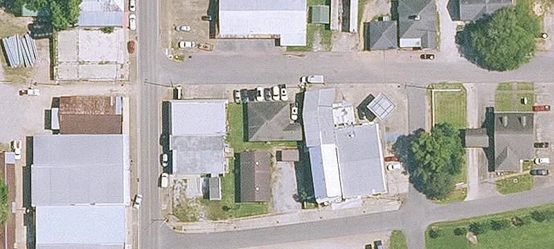912 Bryan St