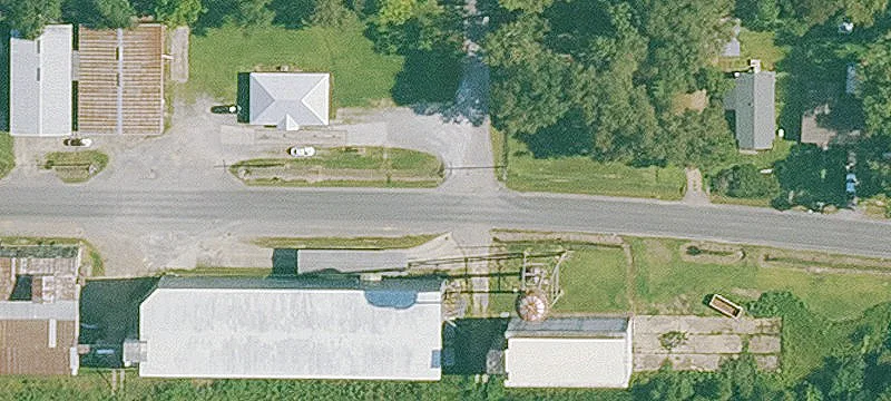 706 Yoakum St