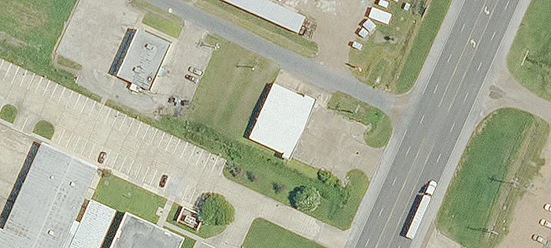 2190 Ee Wallace N Blvd