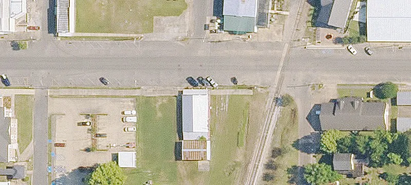 401 Main St