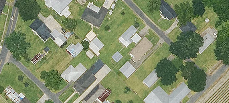 114 Ee Ave