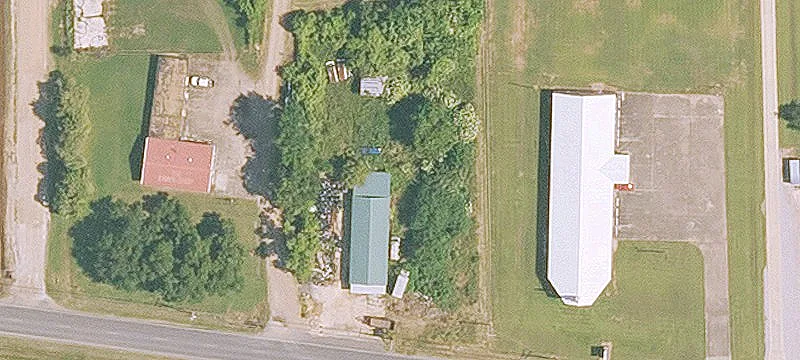 1135 Hwy 29th E