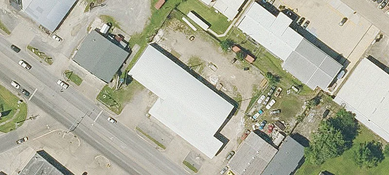 6711 Hwy 182nd E
