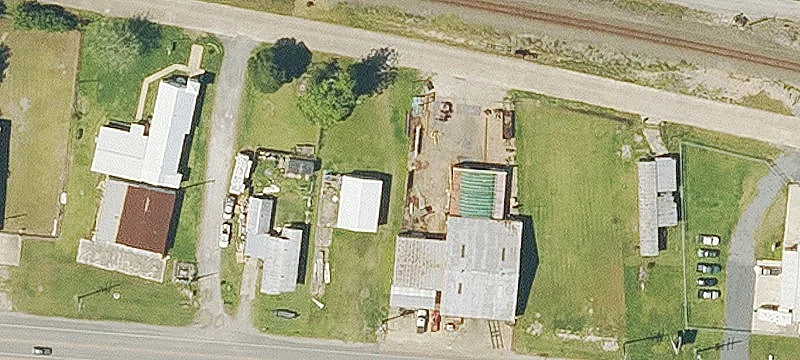 8805 Hwy 182nd E
