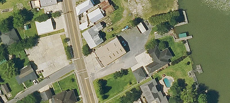 1016 Main St