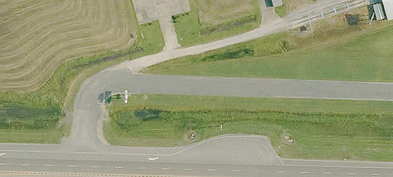 8621 Airline Hwy