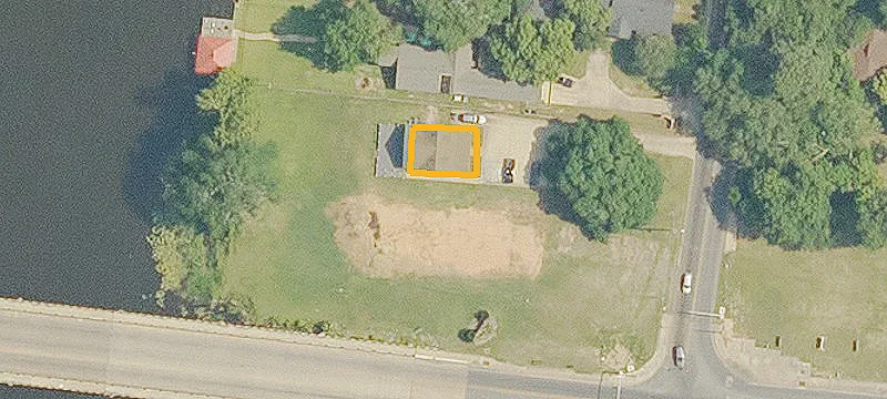208 Williams Ave