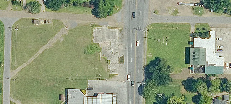 514 Ee Wallace N Blvd
