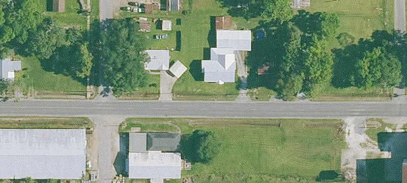 Yoakum E St