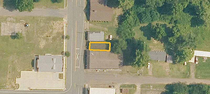 2522 Main St