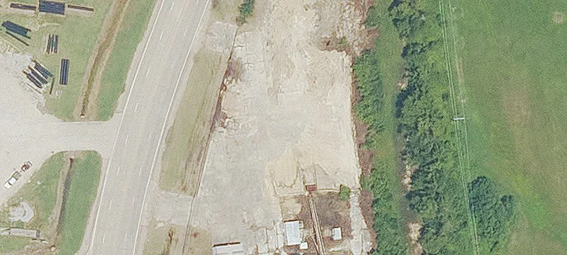 1327 Hwy 425