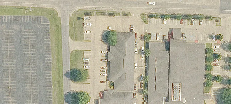 1055 Pkwy Dr
