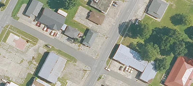 403 Cedar St