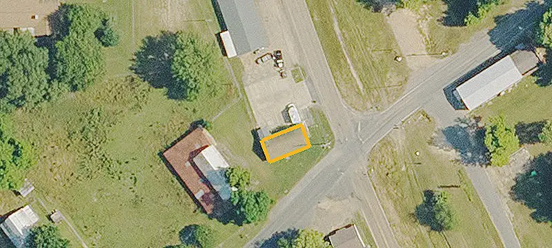 106 Main St
