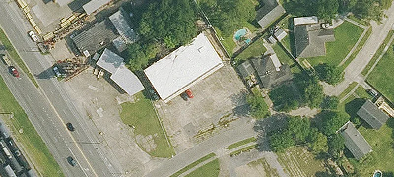 86 Norton Ave