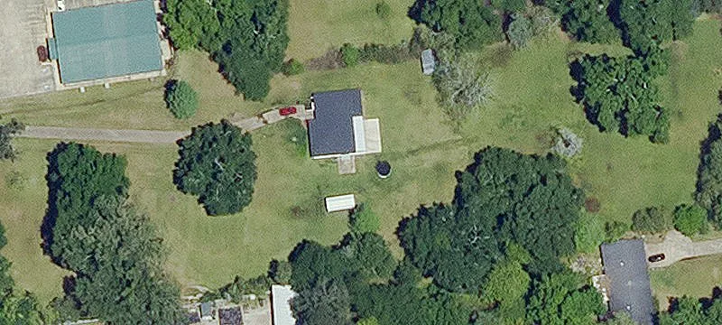 922 Main St