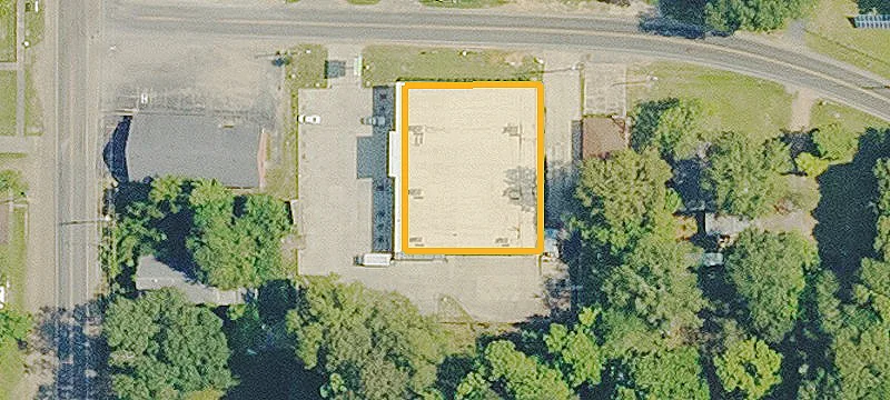 2866 Bienville Rd