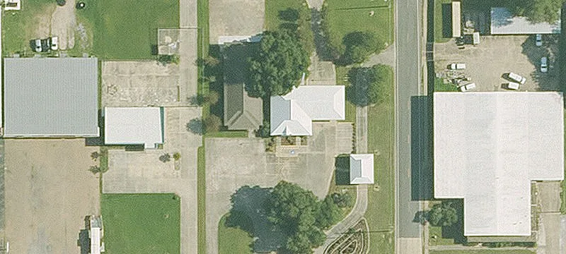 446 Roberts Ave