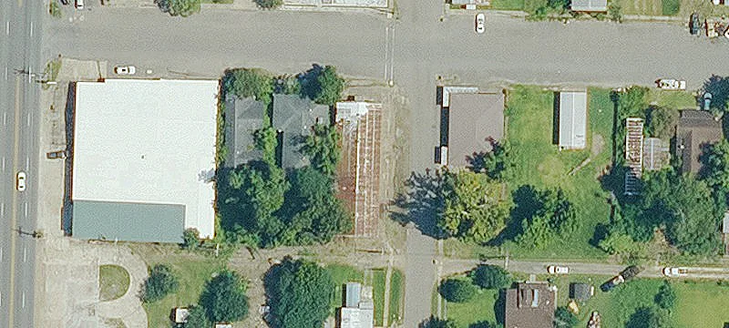 302 Mickey Gilley Ave