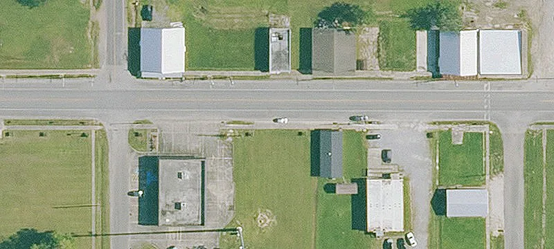 911 Main St