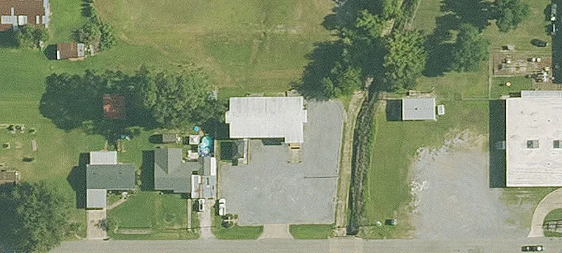 414 Curtis St