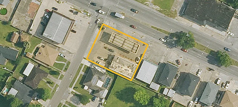 7606 Judge Perez Dr