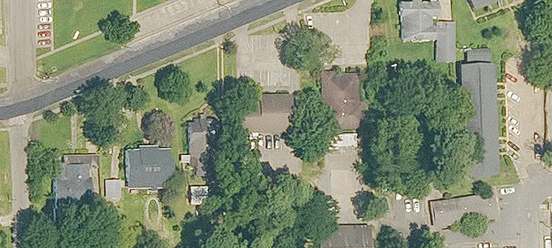 365 Hickory Ave